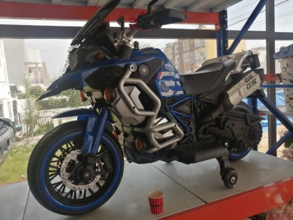 Jouets d'enfants motari